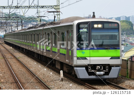 都営10-300形　10-480F 　都営新宿線　京王相模原線内 126115718