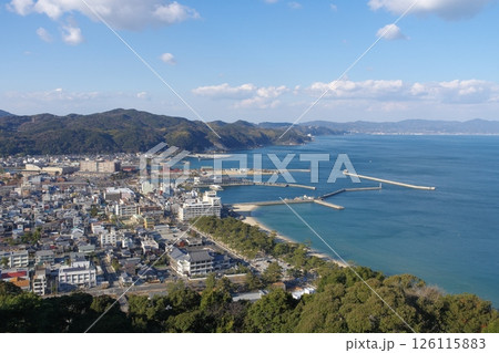 三熊山 洲本城から望む洲本市の眺望 三熊山 洲本城から望む洲本市の眺望 126115883