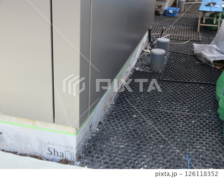 建築途中の工事現場 建築途中の工事現場 126118352