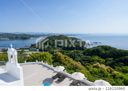 ヴィラ・サントリーニ（高知県土佐市）とそこからの眺め＊エーゲ海をイメージしたリゾートホテル 126120960