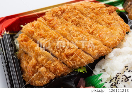とんかつ弁当 126121218
