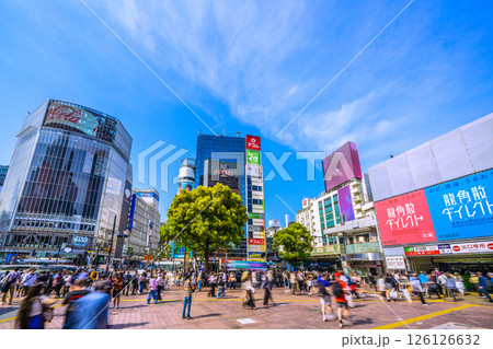 日本の東京都市景観 XEC株減…青空が広がる…インバウンド続く賑わう渋谷=5月13日 日本の東京都市景観 XEC株減…青空が広がる…インバウンド続く賑わう渋谷=5月13日 126126632