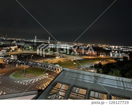 横浜を見下ろす夜景 横浜を見下ろす夜景 126127729
