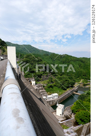 三重県津市_安濃ダムから東側景色4_2024年7月 126129174