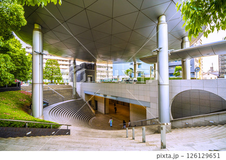 日本の東京都市景観 用賀駅などを望む 126129651