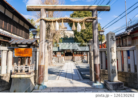 京都　 天道神社（洛中洛外図屏風　上杉本で伝わる天道花神事）平安遷都からの歴史　鳥居 126130262