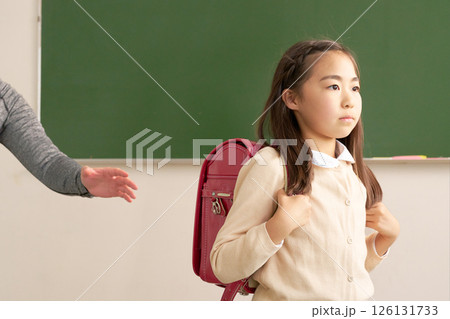 学校防犯　不審者対応訓練　イメージ 126131733