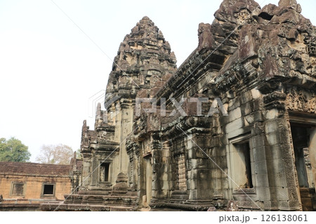 精巧な彫刻で知られるアンコール遺跡バンテアイ・スレイ 126138061