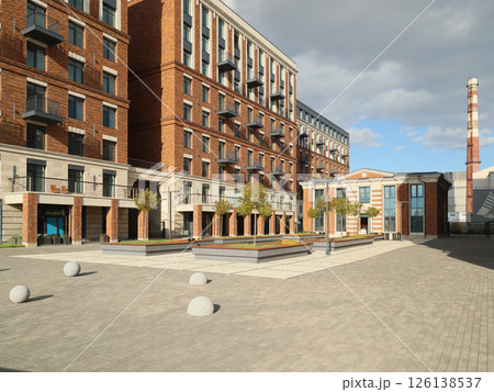 Exploring Modern Urban Architecture Through Courtyards and Elegant Brick Buildings 126138537