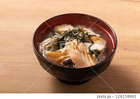 鮭ハラスの茶漬け 126138661