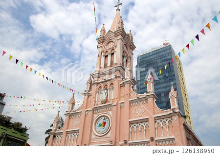 ベトナムダナンのダナン大聖堂 126138950