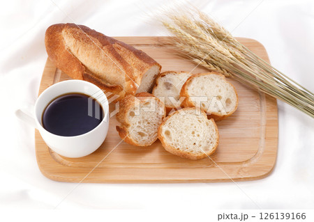 美味しそうなバケット 美味しそうなバケット 126139166