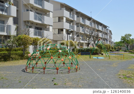 集合住宅の春　八王子市 126140036