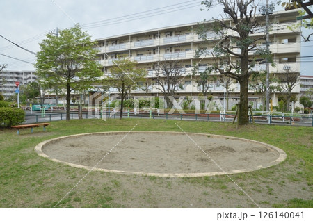 集合住宅の春　八王子市 126140041