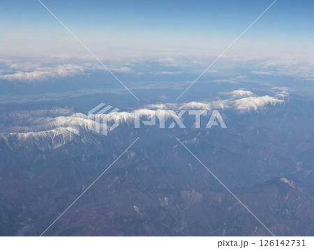 飛行機から見た山脈 飛行機から見た山脈 126142731