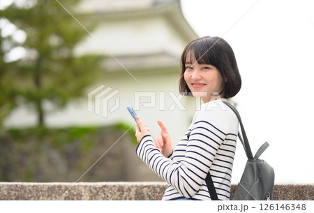 旅行をする女性のポートレート 126146348