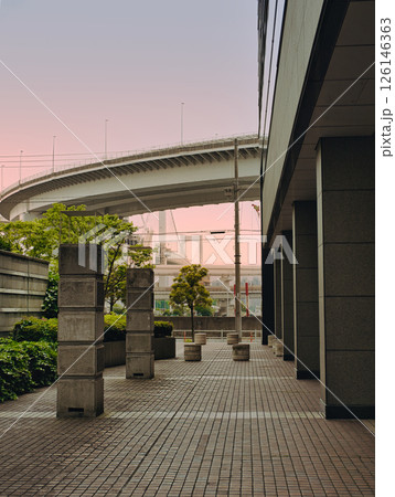 都市にある橋 都市にある橋 126146363