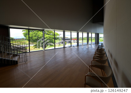 富山県美術館 眺めの良い椅子席 富山県美術館 眺めの良い椅子席 126149247