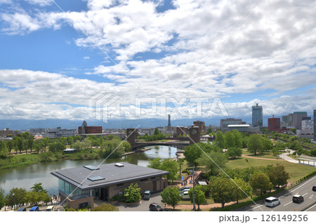 富山県美術館 屋上からの眺望 五月初夏 富山県美術館 屋上からの眺望 五月初夏 126149256