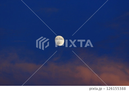 満月(スタージョンムーン)まで あと3日 満月(スタージョンムーン)まで あと3日 126155388