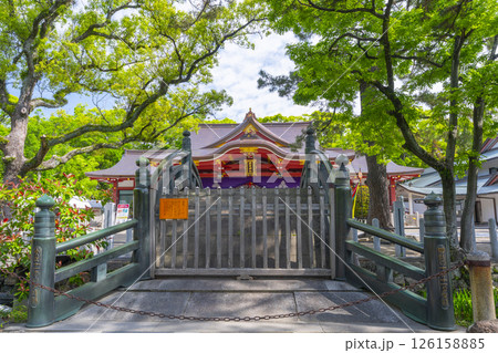 西宮神社　端寶橋越しに見える立派な拝殿 126158885