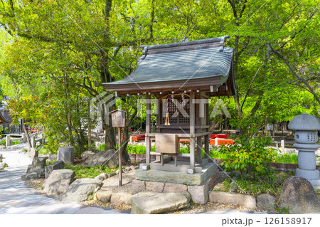 西宮神社境内に鎮座する宇賀魂神社 西宮神社境内に鎮座する宇賀魂神社 126158917