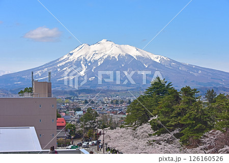 弘前公園 日本一の桜と岩木山 弘前公園 日本一の桜と岩木山 126160526