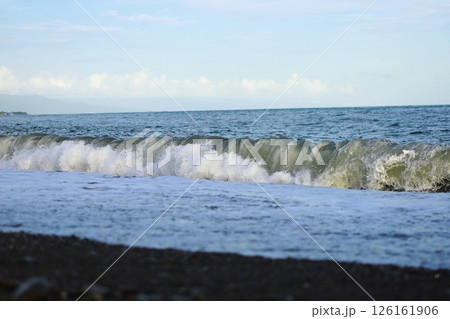 桂浜に打ち寄せる波 桂浜に打ち寄せる波 126161906
