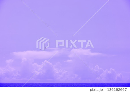 千葉県南房総市の和田浦海水浴場の青い海と空 千葉県南房総市の和田浦海水浴場の青い海と空 126162667