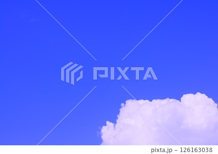 雲のある青空(壁紙素材) 雲のある青空(壁紙素材) 126163038