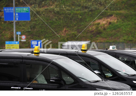 秋田空港の乗車待ちタクシー 秋田空港の乗車待ちタクシー 126163557