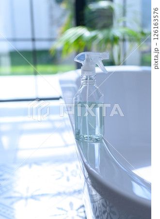 お風呂の掃除 126163576