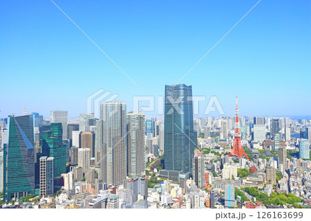 東京都港区、東京タワーと麻布台ヒルズ森JPタワーの風景 東京都港区、東京タワーと麻布台ヒルズ森JPタワーの風景 126163699
