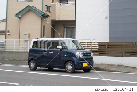 トールワゴン　軽乗用車　道路走行 126164411