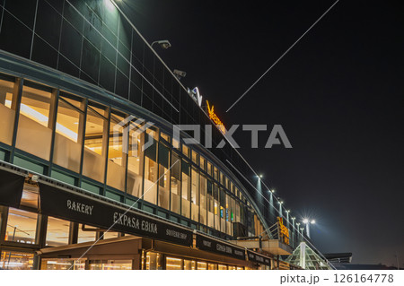 夜の海老名サービスエリア（上り線） 126164778