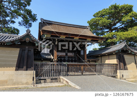 春の京都御所 建礼門 (京都府京都市上京区) 春の京都御所 建礼門 (京都府京都市上京区) 126167675