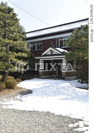 田中小学校旧本館(富山県滑川市) 田中小学校旧本館(富山県滑川市) 126169626