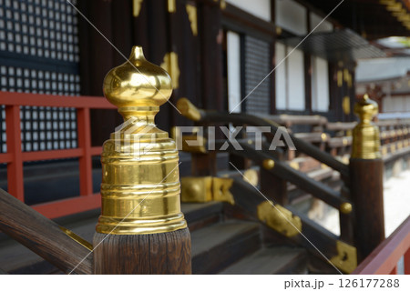 東寺　御影堂の擬宝珠　京都市南区九条町 126177288