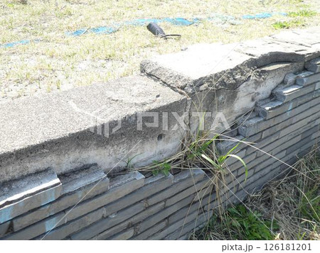 朽ちた防壁 126181201