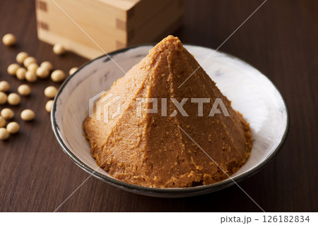 大豆と味噌 126182834