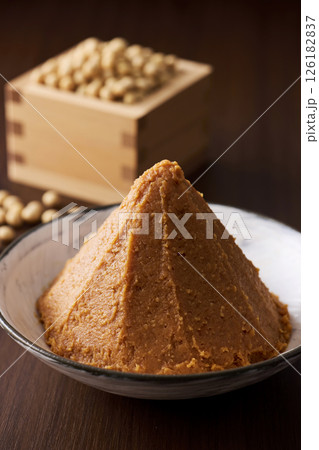 大豆と味噌 126182837