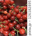赤いサクランボ 126182895