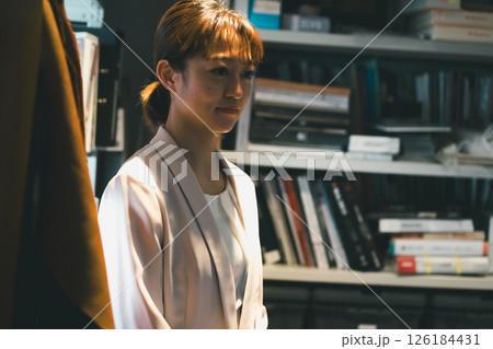 Business person 126184431