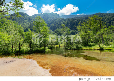 ＜長野県＞上高地の絶景　田代池 126184466