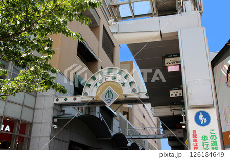 大阪府高槻市のアクトモール 126184649