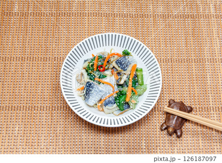 ニシンと菜の花の和え物（酢漬け） 126187097