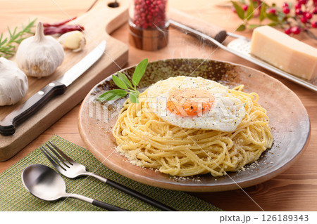 イタリア庶民に人気 貧乏人のパスタ ポヴェレッロ イタリア庶民に人気 貧乏人のパスタ ポヴェレッロ 126189343