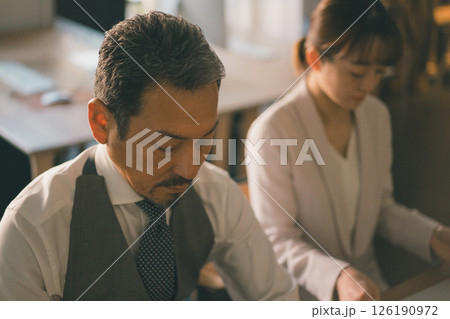 Business person 126190972