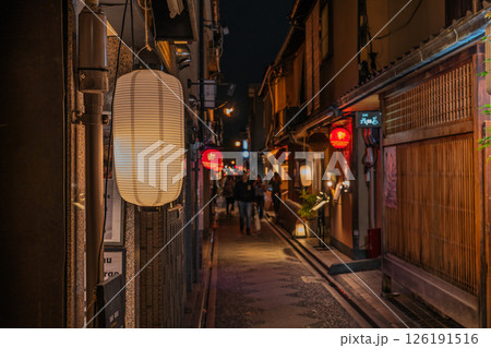 《京都府》先斗町・古都の歓楽街 126191516