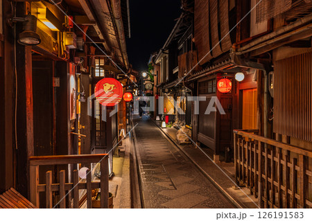 《京都府》先斗町・古都の歓楽街 126191583